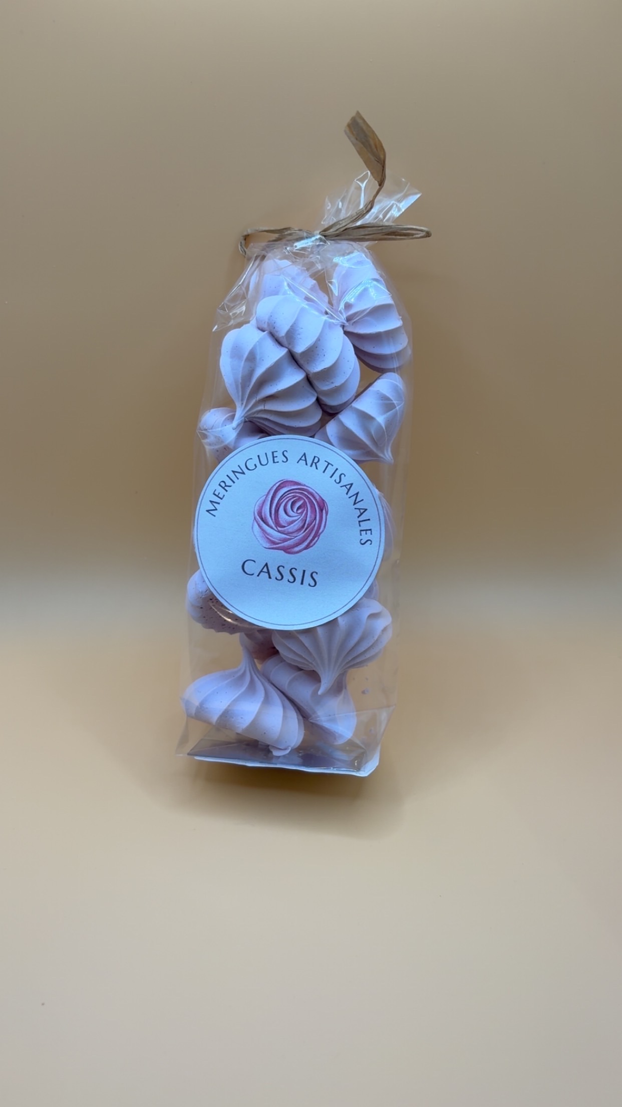 Meringues artisanales cassis