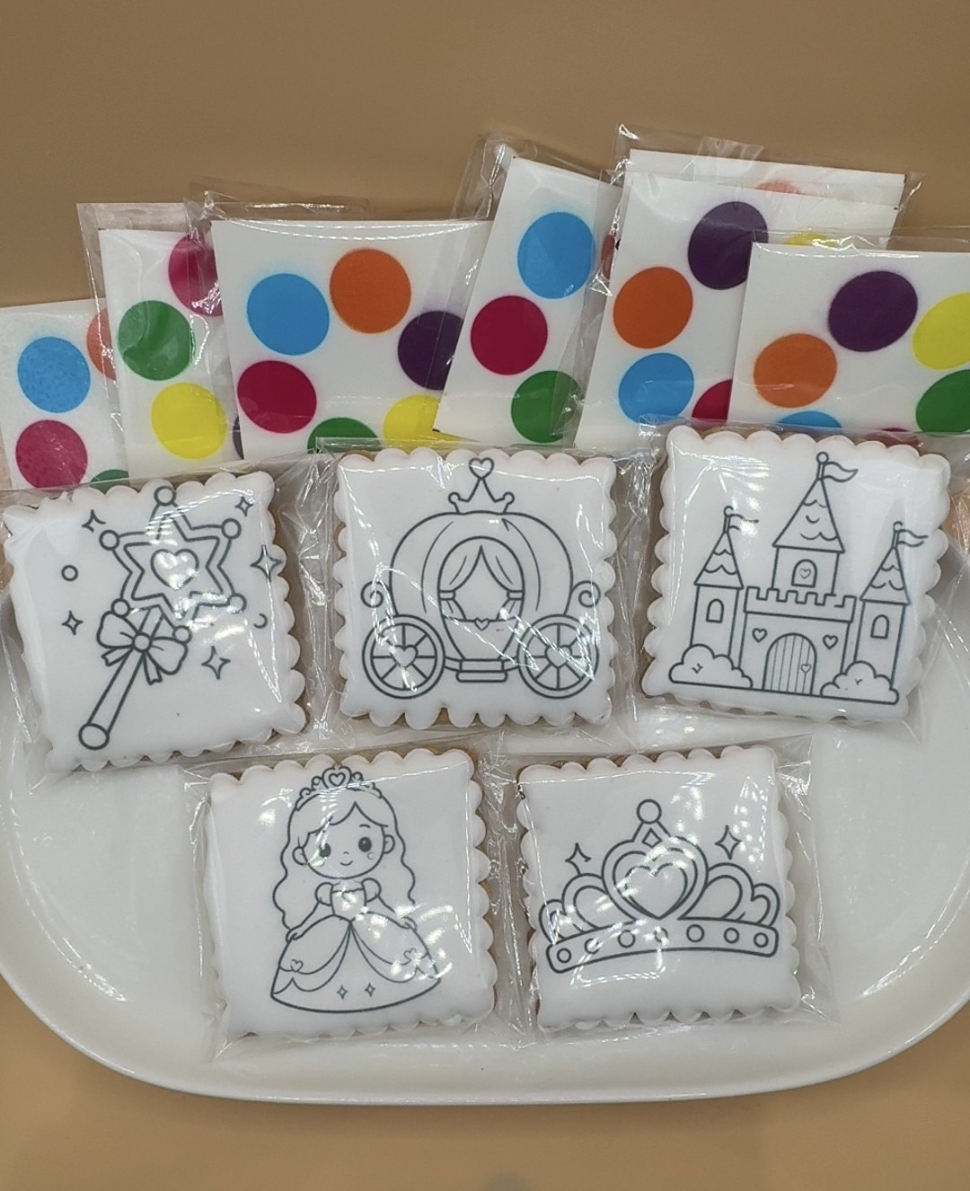 Coffret de 10 sablés à peindre – Kit créatif gourmand thème princesse