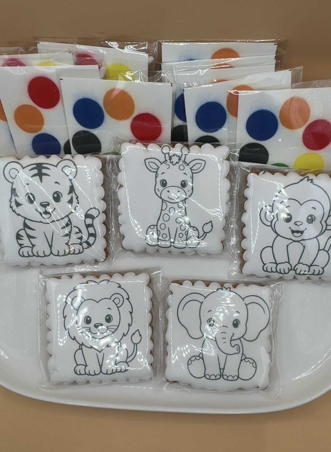 Coffret de 10 sablés à peindre – Kit créatif gourmand thème animaux de la jungle